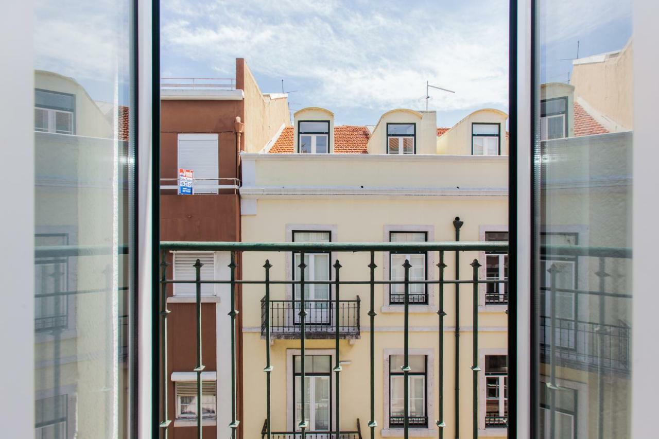 Typical Light Filled Graca Apt W Ac, By Timecooler Лиссабон Экстерьер фото
